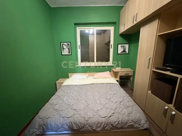 Tirane, jepet me qera apartament 1+1 Kati 3, 50 m² 500 € (Rruga e Durresit)