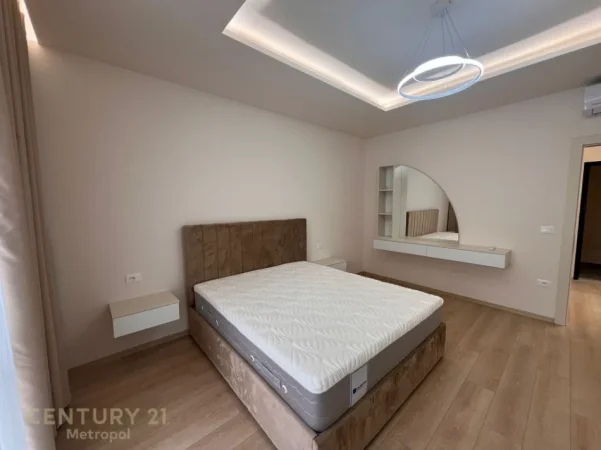 Tirane, shitet apartament 1+1 Kati 6, 76 m² 224.000 € (Zogu i Zi)