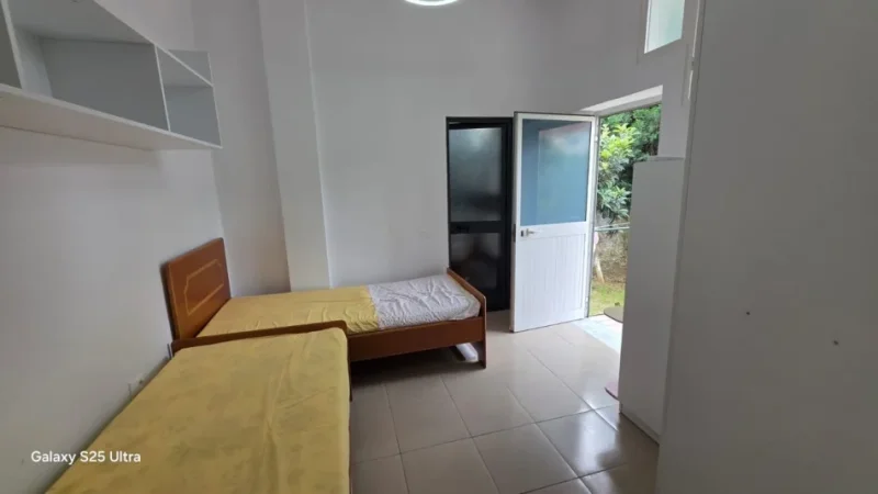 Tirane, jepet me qera apartament 1+1 Kati 1, 25 m² 270 € (Fakulteti i Ekonomise)