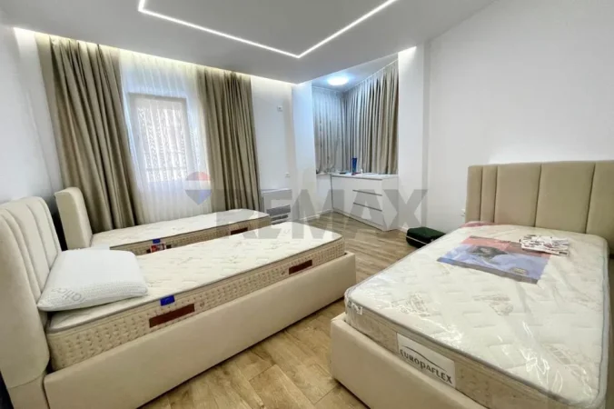 Apartament modern ne shitje, 2+1 i mobiluar tek Kopeshti Zoologjik! (249'000 Euro)