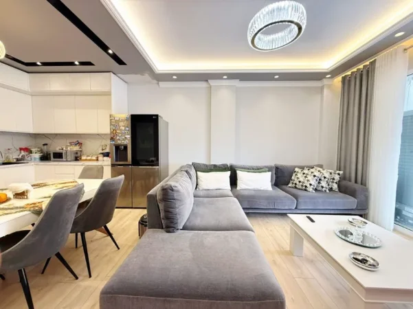 Tirane, shitet apartament 3+1 , 144 m² 339.000 € (Kopshti Zoologjik)