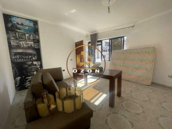 Tirane, jepet me qera shtepi 1+1+A+BLK Kati 1, 320 m² 25.000 Leke (RRUGA E KAVAJES)