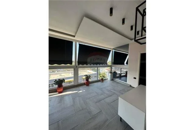 Tirane, jepet me qera apartament 2+1 Kati 4, 72 m² 500 Euro