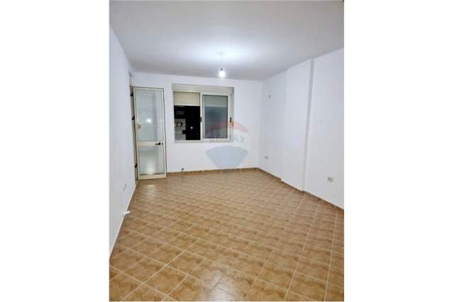 Tirane, ofert apartament 2+1+BLK Kati 8, 93 m² 93.000 Euro (teodot keko)