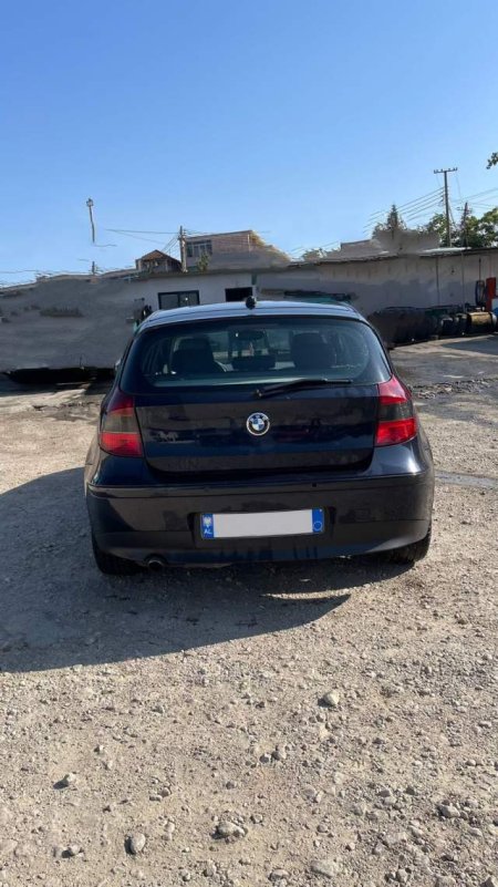 Tirane, shitet makine BMW Seria 1 Viti 2006, 3.400 Euro