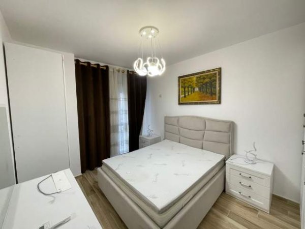 Tirane, jepet me qera apartament 2+1+BLK Kati 1, 91 m² 400 Euro (hamdi pepo)