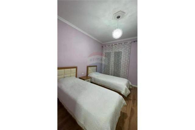 Tirane, shitet apartament 2+1+BLK Kati 3, 107 m² 165.000 Euro (Fusha e Aviacionit)