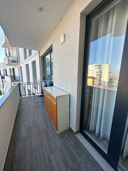 Tirane, jepet me qera apartament Kati 5, 120 m² 700 Euro (Rruga e Dibres)