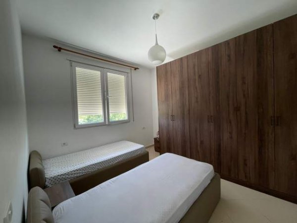 Tirane, jepet me qera apartament 2+1+A+BLK Kati 2, 100 m² 600 Euro (Ish Fusha e Aviacionit)
