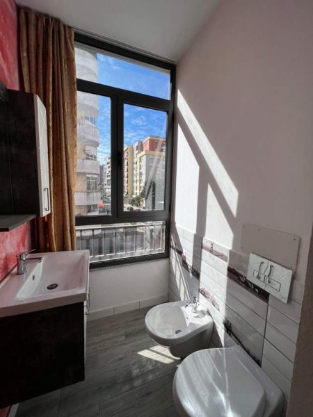 Tirane, shitet apartament 2+1 Kati 2, 116 m² 139.200 Euro (Astir)