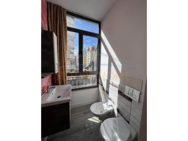 Tirane, shitet apartament 2+1 Kati 2, 116 m² 139.200 Euro (Unaza e Re)