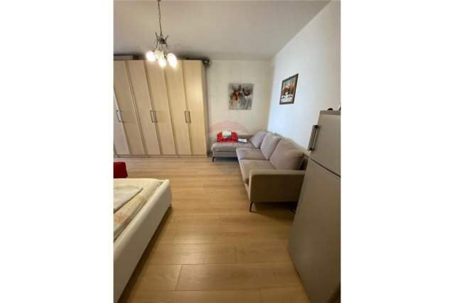 Tirane, jepet me qera apartament 2+1 Kati 1, 114 m² 550 Euro (Siri Kodra)