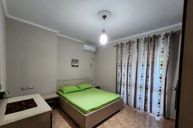 Tirane, jepet me qera apartament 2+1 Kati 4, 100 m² 800 € (Rruga E Kavajes)