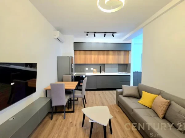 Tirane, jepet me qera apartament 1+1+Ballkon Kati 5, 60 m² 500 € 