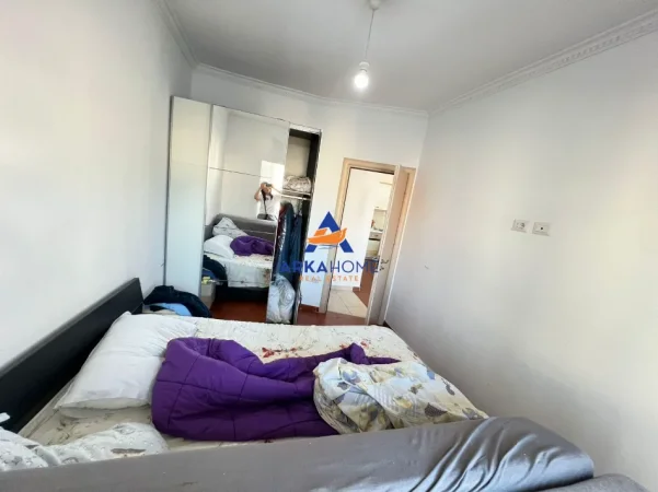Tirane, jepet me qera apartament 1+1+Ballkon Kati 6, 66 m² 600 € 