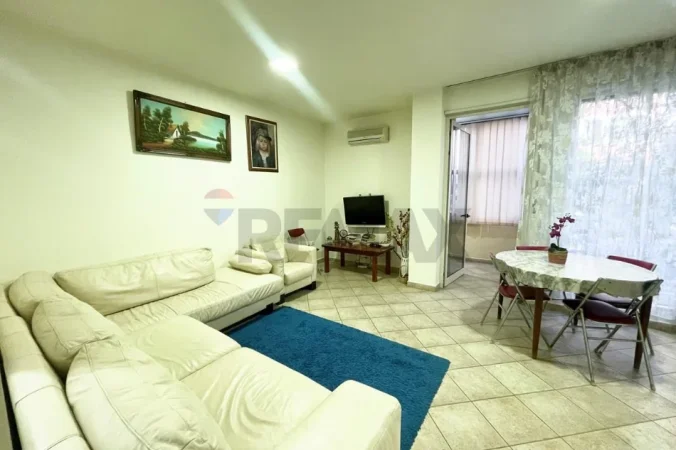 Apartament ne shitje, 2+1 i mobiluar prane Nobis! (285'000 Euro)