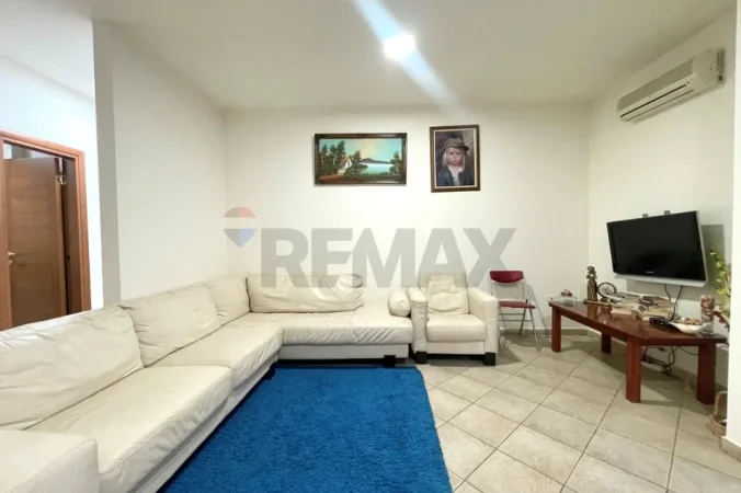 Apartament ne shitje, 2+1 i mobiluar prane Nobis! (285'000 Euro)