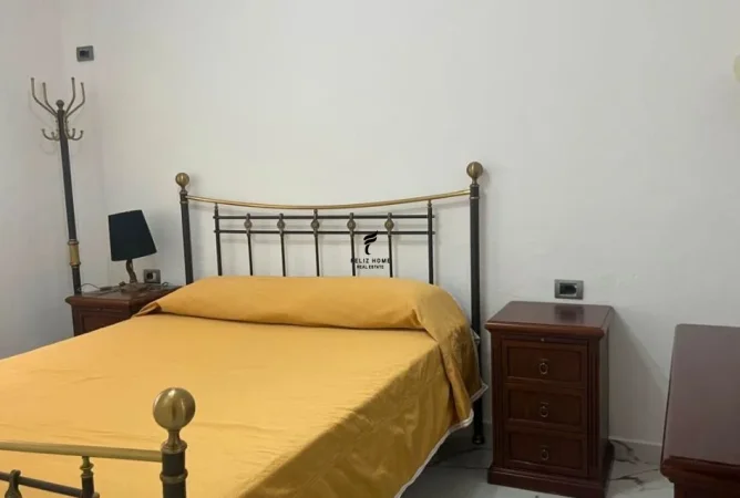 Tirane, jepet me qera apartament 1+1 Kati 1, 80 m² 550 € (SIRI KODRA)