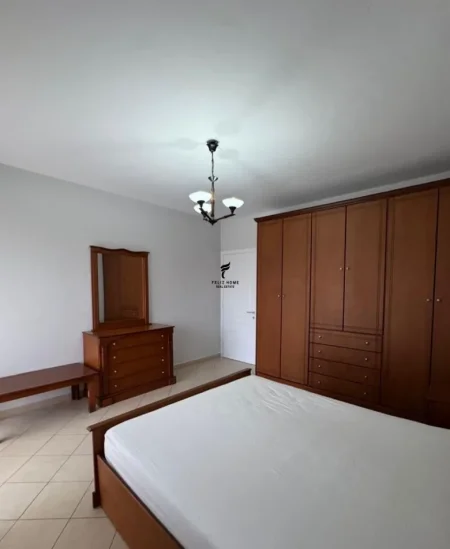 Tirane, jepet me qera apartament 1+1 Kati 5, 65 m² 500 € (DON BOSKO)