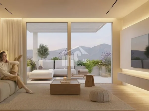 Tirane, shitet apartament 3+1 , 263 m² 340.000 € (PRANË LIQENIT TË FARKËS)