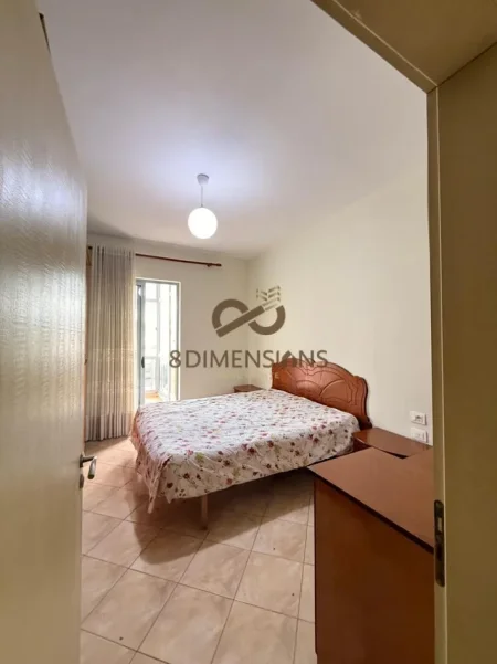 Tirane, shitet apartament 1+1+Ballkon Kati 5, 64 m² 135.000 € (ali demi)