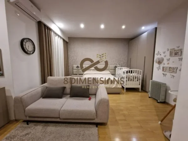 Tirane, shitet apartament 3+1+Ballkon Kati 8, 125 m² 325.000 € (rruga fortuzi)
