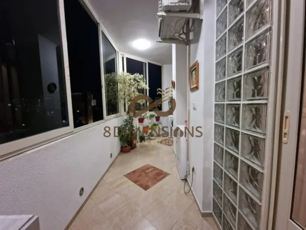 Tirane, shitet apartament 3+1+Ballkon Kati 8, 125 m² 325.000 € (rruga fortuzi)
