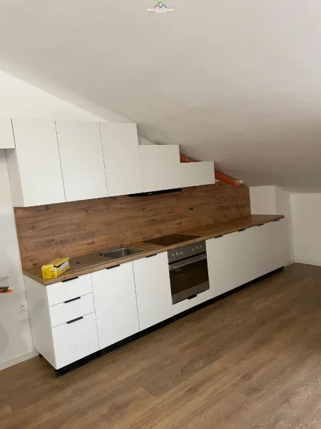 Tirane, jepet me qera apartament 2+1 Kati 7, 123 m² 470 € (fresku)