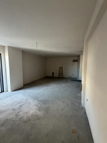 Durres, shitet apartament 2+1+Ballkon Kati 5, 104 m² 109.200 € (Golem)