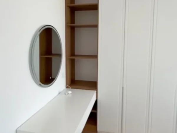 Tirane, jepet me qera apartament 1+1+Ballkon , 90 m² 700 € 