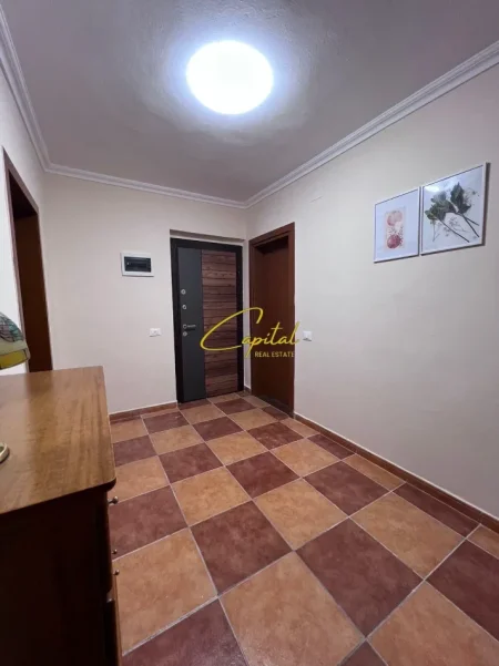 Tirane, jepet me qera apartament 2+1 Kati 4, 75 m² 700 € (RRUGA E ELBASANIT)