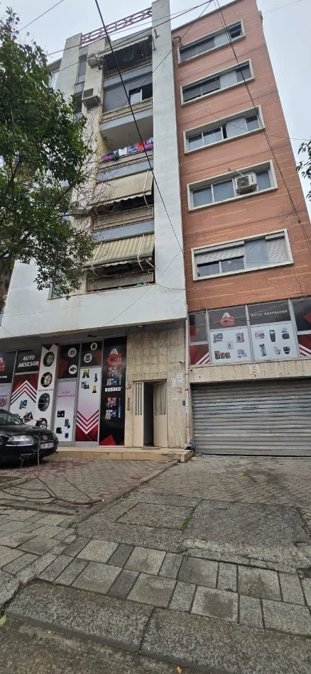Tirane, shitet apartament 1+1 Kati 5, 64 m² 135.000 € (TREGU ELEKTRIK)