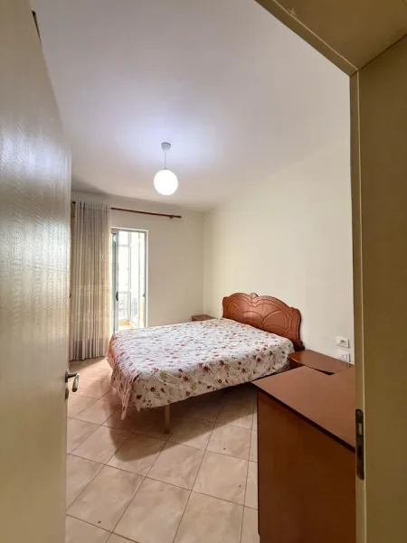 Tirane, shitet apartament 1+1 Kati 5, 64 m² 135.000 € (TREGU ELEKTRIK)
