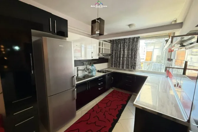 Tirane, jepet me qera apartament 2+1 Kati 5, 98 m² 730 € (ndre mjeda)
