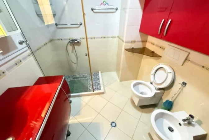 Tirane, jepet me qera apartament 2+1 Kati 5, 98 m² 730 € (ndre mjeda)