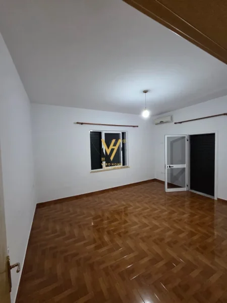 Tirane, jepet me qera apartament 2+1+Ballkon Kati 0, 90 m² 400 € (KODRA E PRIFTIT)