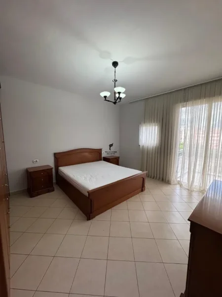 Tirane, jepet me qera apartament 1+1 Kati 5, 70 m² 500 € (DON BOSKO)