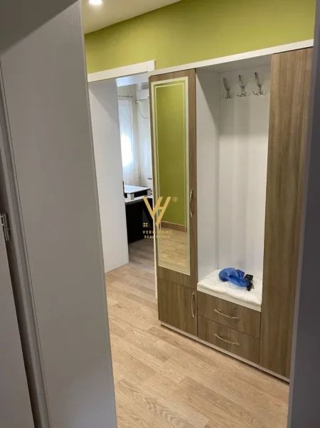Tirane, shitet apartament 2+1+Ballkon Kati 3, 109 m² 209.000 € (AMBASADA JUGOSLLAVE)