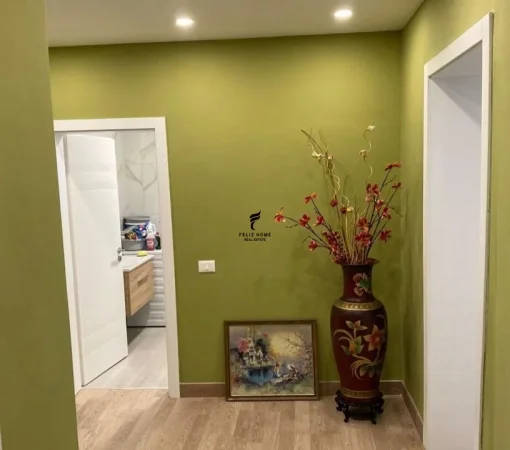 Tirane, shitet apartament 2+1 Kati 3, 109 m² 210.000 € (RRUGA E DURRESIT)