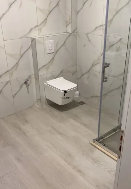 Tirane, shitet apartament 2+1 Kati 3, 109 m² 210.000 € (RRUGA E DURRESIT)