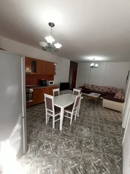 Tirane, jepet me qera apartament 2+1 Kati 6, 85 m² 600 € (Don Bosko)