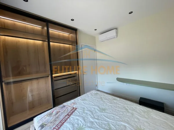 Tirane, jepet me qera apartament 1+1+Post Parkimi+Ballkon Kati 6, 53 m² 680 € (Bulevardi i ri)
