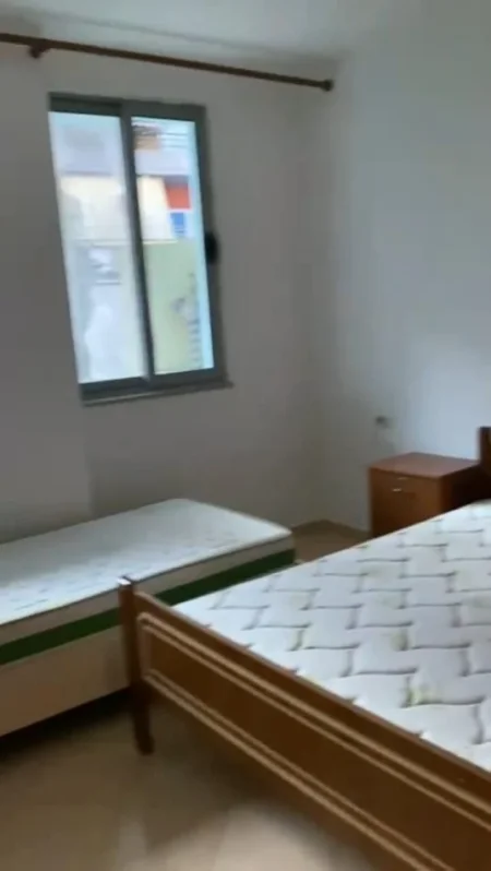 Tirane, jepet me qera apartament 1+1 Kati 2, 72 m² 330 € (Yzberisht)