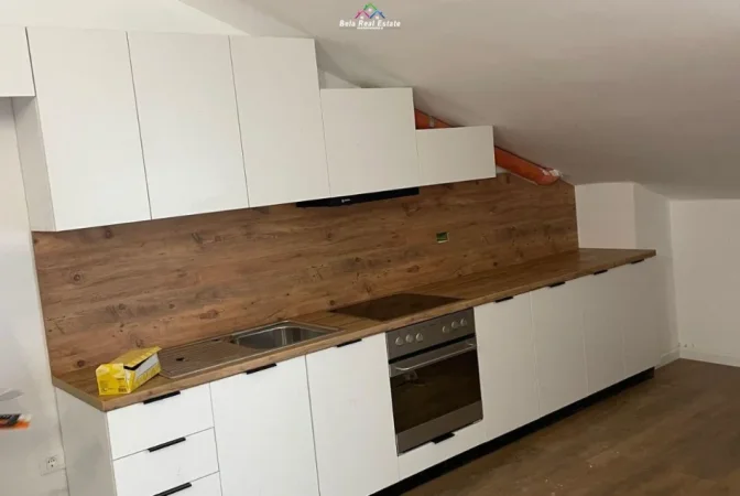 Tirane, jepet me qera apartament 2+1 Kati 7, 123 m² 430 € (Rruga Shefqet Kuka)