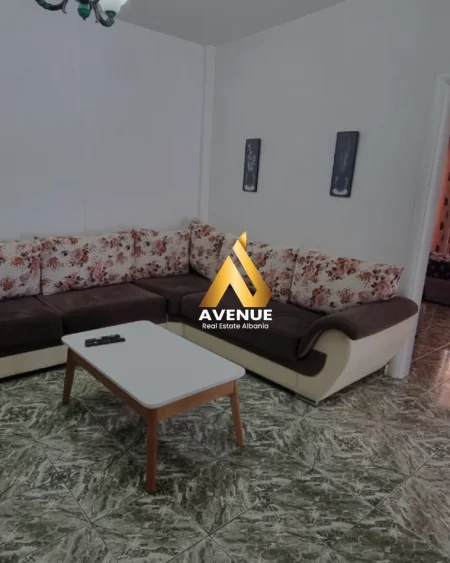 Tirane, jepet me qera apartament 2+1 Kati 6, 85 m² 600 € (Rruga Muzaket)