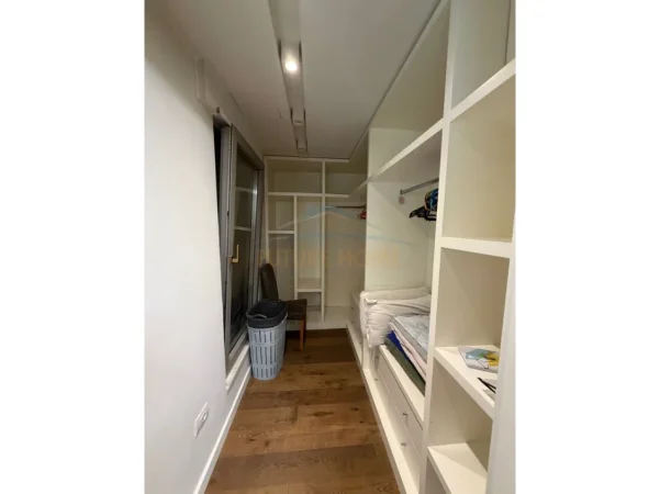 Tirane, jepet me qera apartament 3+1+Ballkon Kati 7, 120 m² 1.500 € (Delijorgji)