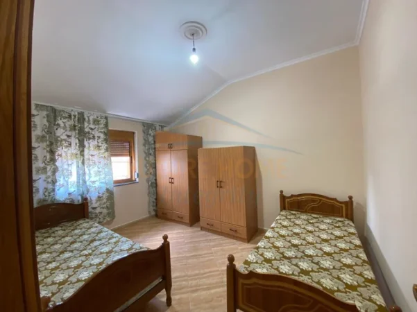 Tirane, jepet me qera apartament 1+1+Ballkon Kati 6, 55 m² 421 € (Rruga Siri Kodra)