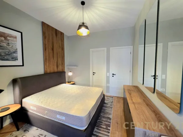 Tirane, jepet me qera apartament 2+1 Kati 2, 120 m² 1.200 € (Kopshti Botanik)