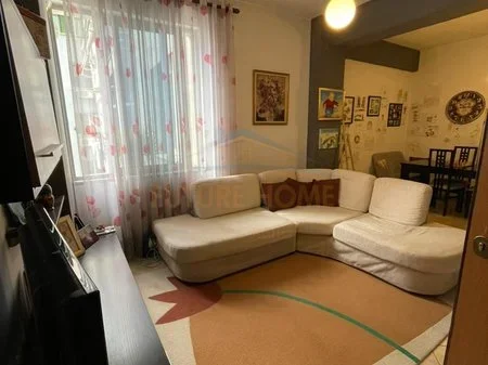 Tirane, shitet apartament 2+1 Kati 6, 95 m² 188.000 € 