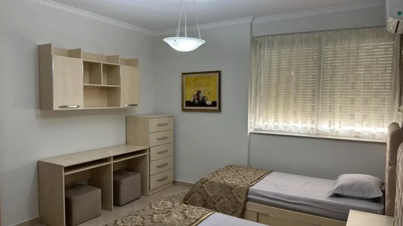 Tirane, jepet me qera apartament 2+1 Kati 5, 110 m² 600 € (Don Bosko)